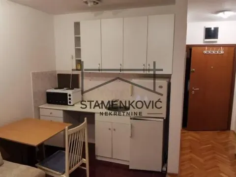 Rent, studio apartment, 24m², Centar, Novi Sad - image 4