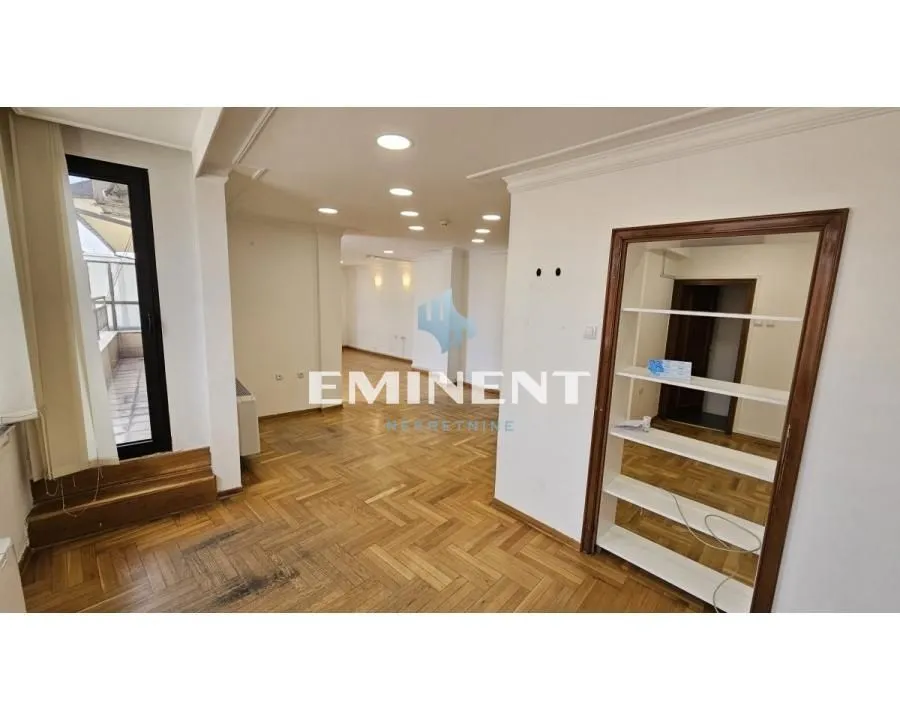 Rent, office space, 250m², Stari Grad, Beograd