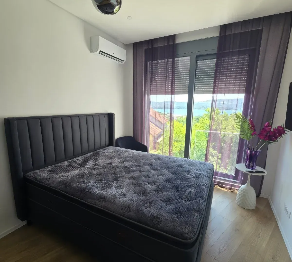 Prodaja, dvosoban stan, 76m², Kava, Tivat