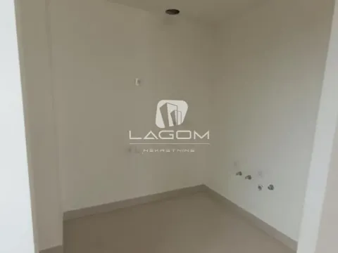 Prodaja, stan, 79m², Savski Venac, Beograd - image 2