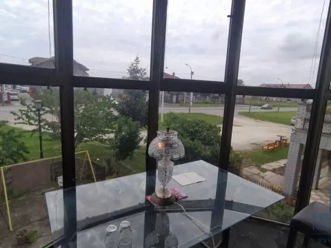 Rent, office space, 1000m², Ribarski put, Jagodina - image 13