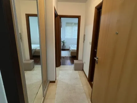 Rent, one bedroom apartment, 44m², Stari Aerodrom, Podgorica - image 5