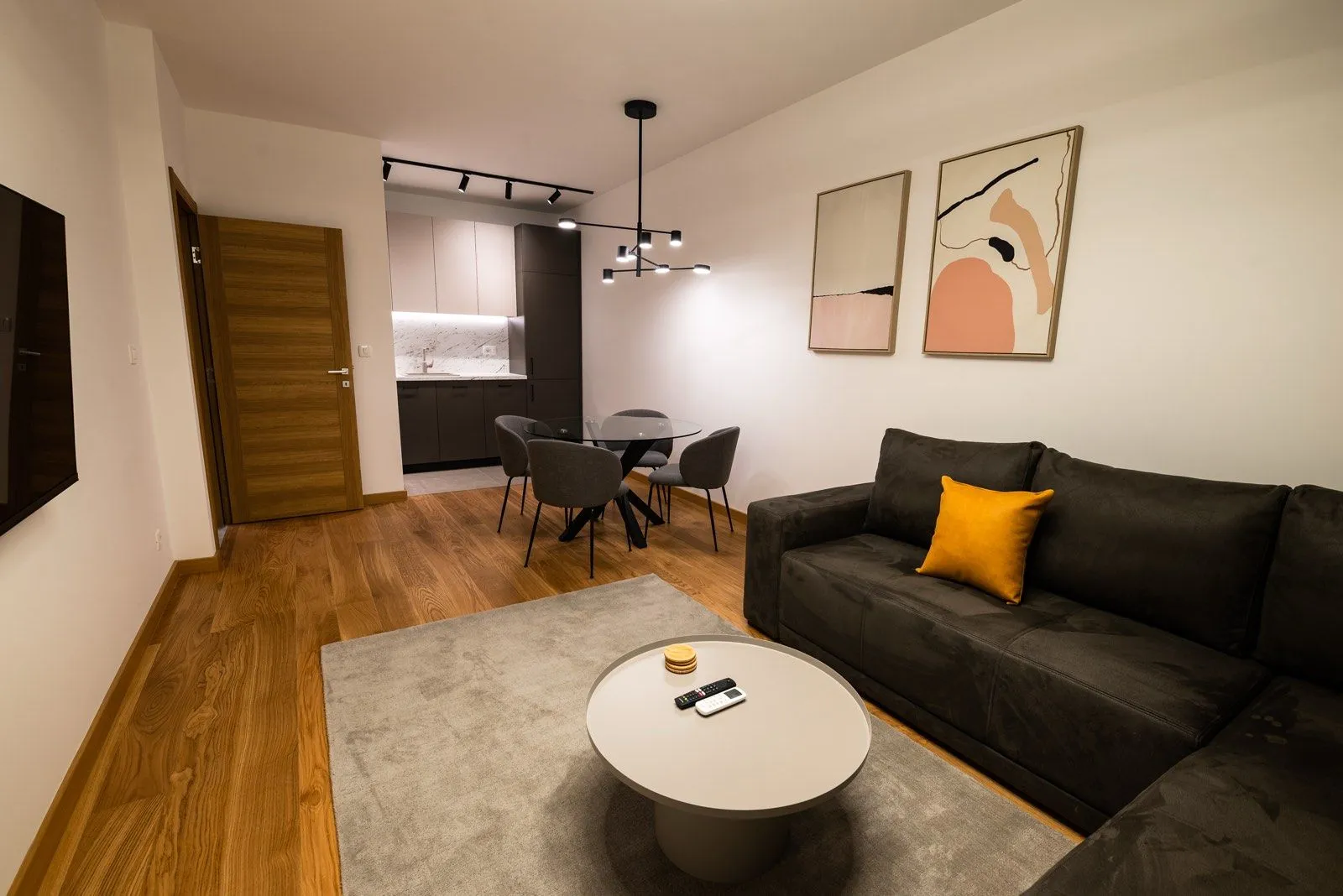 Prodaja, jednosoban stan, 45m², New City, Podgorica