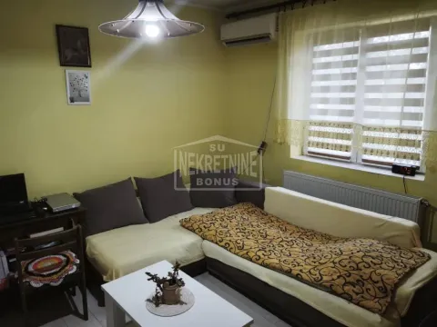 Prodaja, kuća, 155m², Đurđin, Subotica - image 11