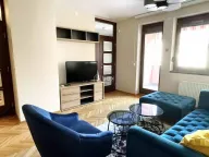 Izdavanje, trosoban stan, 85m², Niš, Srbija - image 1