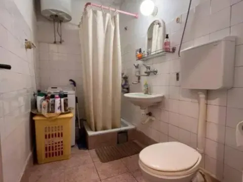 Prodaja, dvosoban stan, 75m², Preko Morače, Podgorica - image 11