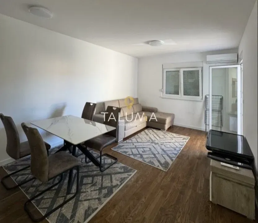 Rent, one bedroom apartment, 48m², Stari Aerodrom, Podgorica