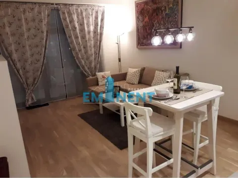 Izdavanje, dvosoban stan, 57m², Savski Venac, Beograd - image 1
