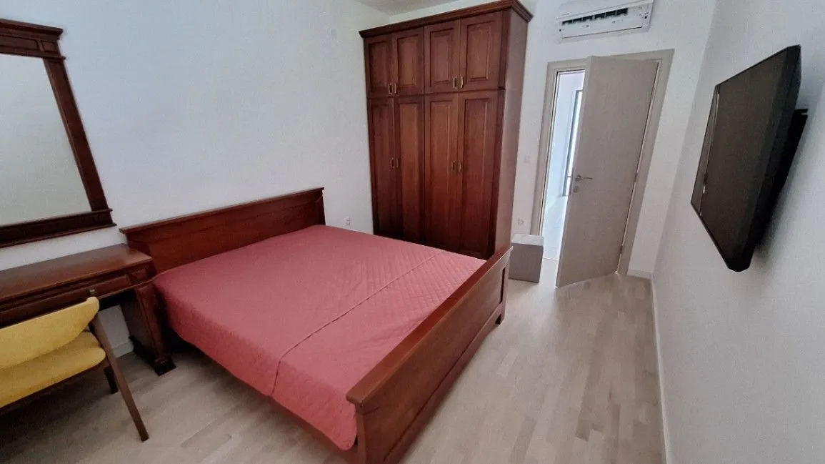 Prodaja, trosoban stan, 107m², Mažina, Tivat