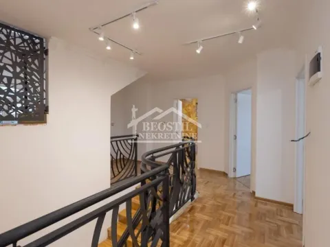 Izdavanje, kuća, 417m², Jajinci, Voždovac Sve Podlokacije - image 13