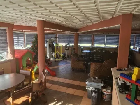 Prodaja, kuća, 350m², Danilovgrad, Crna Gora - image 16