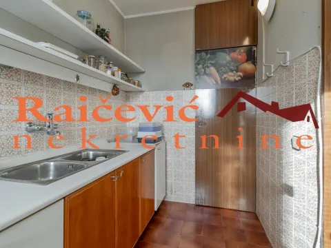 Sale, three bedroom apartment, 72m², Zeleni Venac, Beograd - image 10