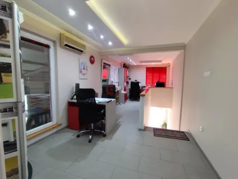 Sale, office space, 935m², Makova Sedmica, Subotica - image 11