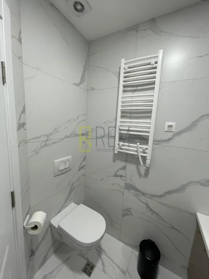 Prodaja, dvosoban stan, 90m², Zabjelo, Podgorica