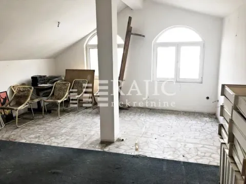 Rent, office space, 180m², Savski Trg, Beograd - image 8