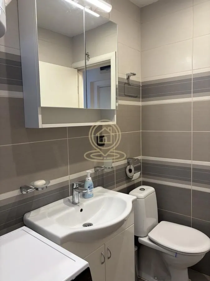 Izdavanje, jednosoban stan, 33m², Stari Grad, Beograd