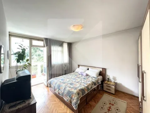 Rent, four bedroom apartment, 120m², Preko Morače, Podgorica - image 11