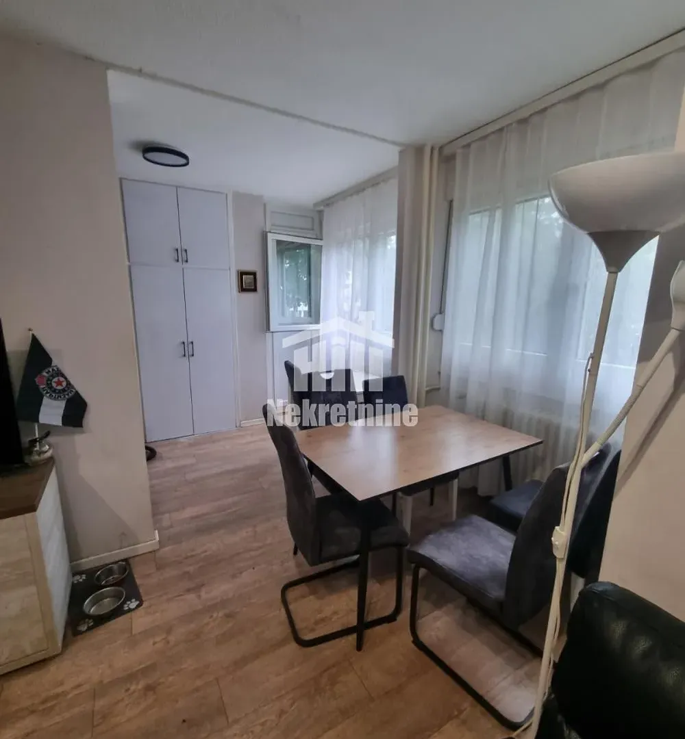 Prodaja, dvosoban stan, 66m², Novi Beograd Blok 37, Novi Beograd Sve Podlokacije