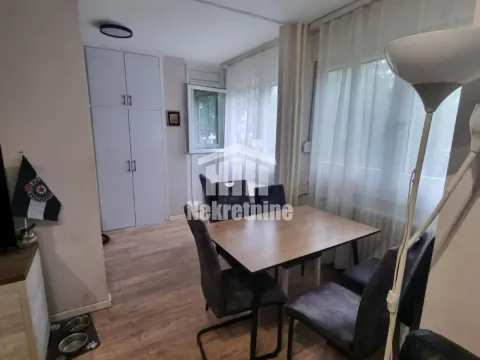 Sale, two bedroom apartment, 66m², Novi Beograd Blok 37, Novi Beograd Sve Podlokacije - image 6