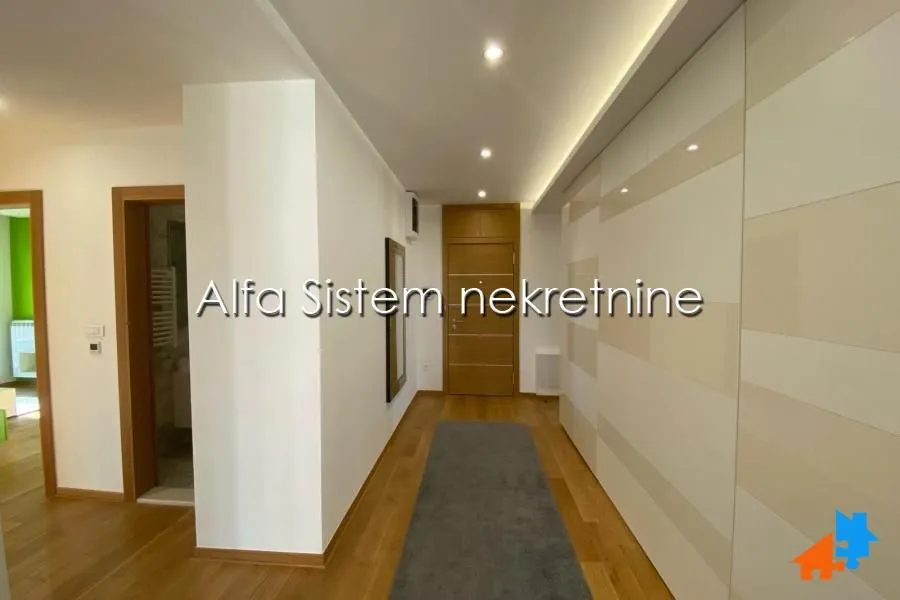 Rent, four bedroom apartment, 194m², Tašmajdan, Palilula Sve Podlokacije