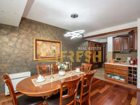 Izdavanje, četvorosoban stan, 160m², Preko Morače, Podgorica - image 10