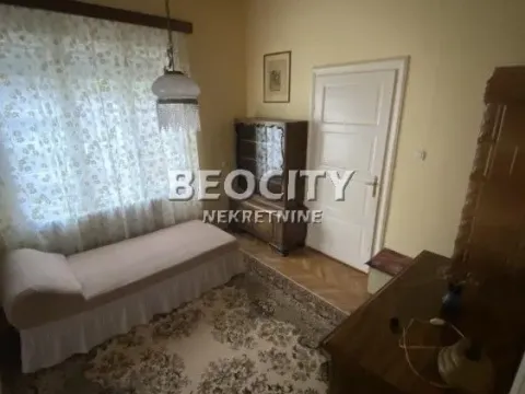 Izdavanje, dvosoban stan, 50m², Centar, Novi Sad - image 4