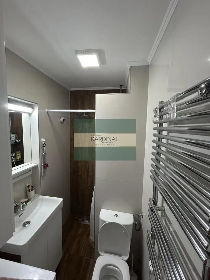 Prodaja, dvosoban stan, 43m², Adamovićevo Naselje, Novi Sad Sve Podlokacije