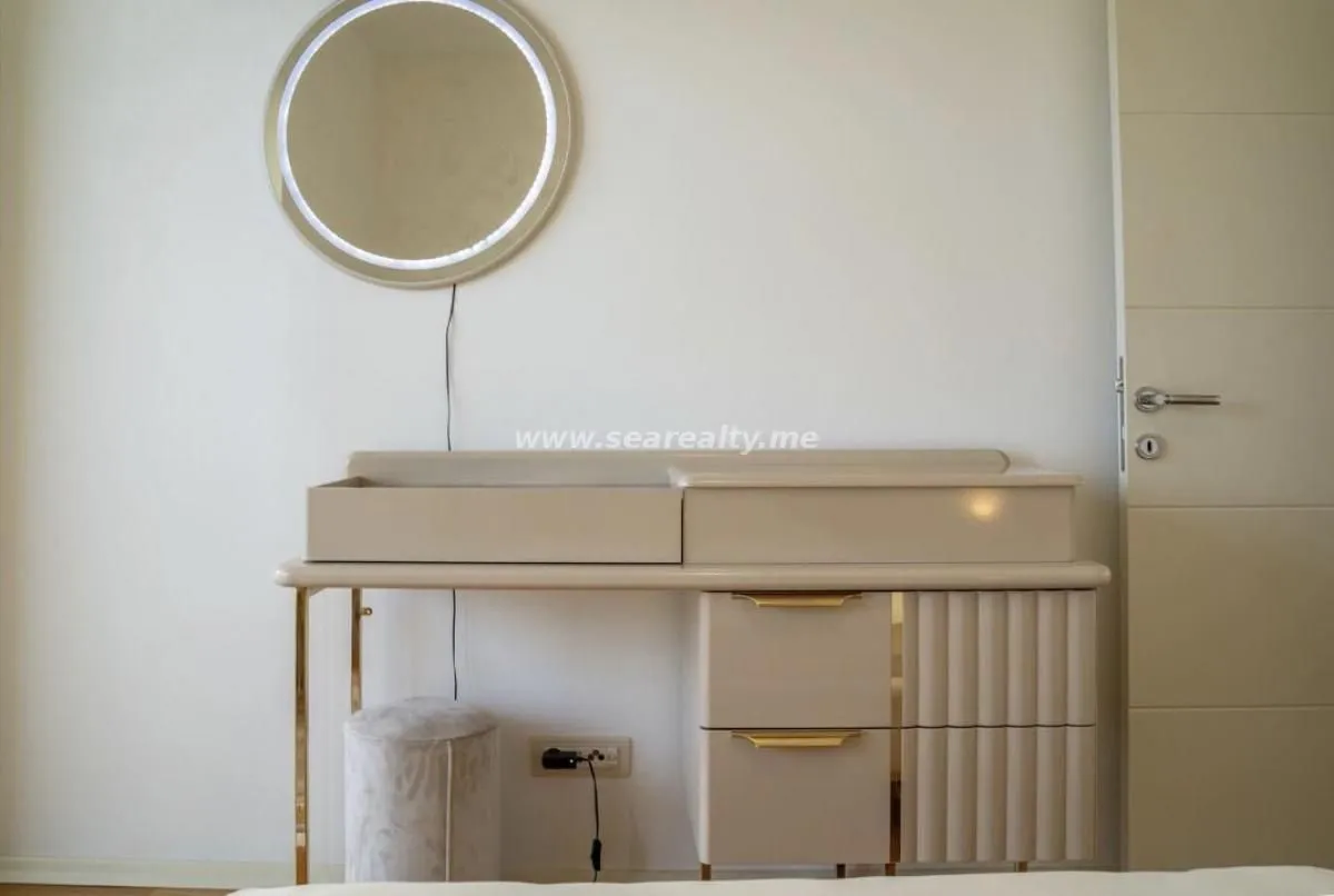 Rent, apartment, 100m², Budva, Crna Gora