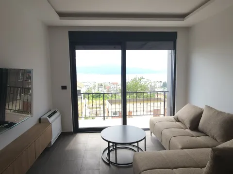 Rent, one bedroom apartment, 53m², Pod Kuk, Tivat - image 11