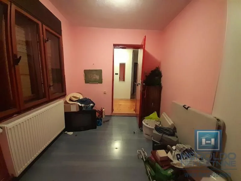 Prodaja, kuća, 310m², Tavrića obori, Jagodina