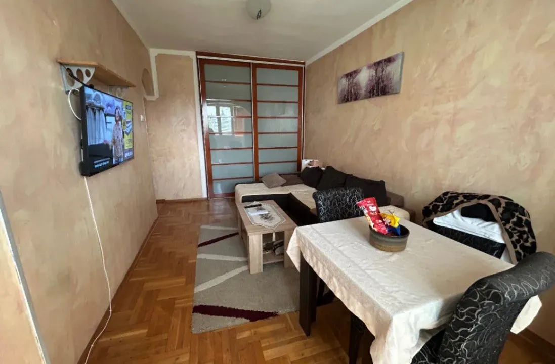 Izdavanje, jednosoban stan, 40m², Preko Morače, Podgorica