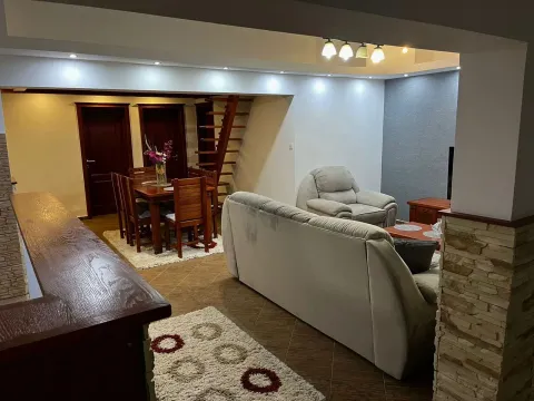 Izdavanje, trosoban stan, 84m², Mažina, Tivat - image 9