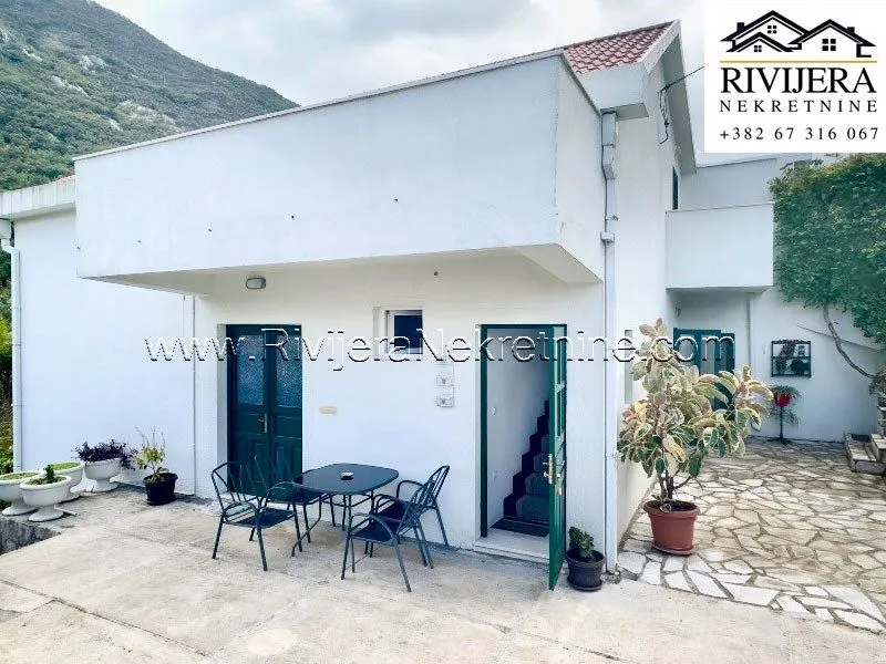 Sale, house, 143m², Morinj, Kotor