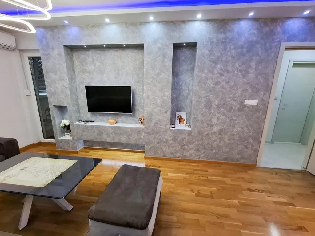 Izdavanje, jednosoban stan, 44m², Zagorič, Podgorica
