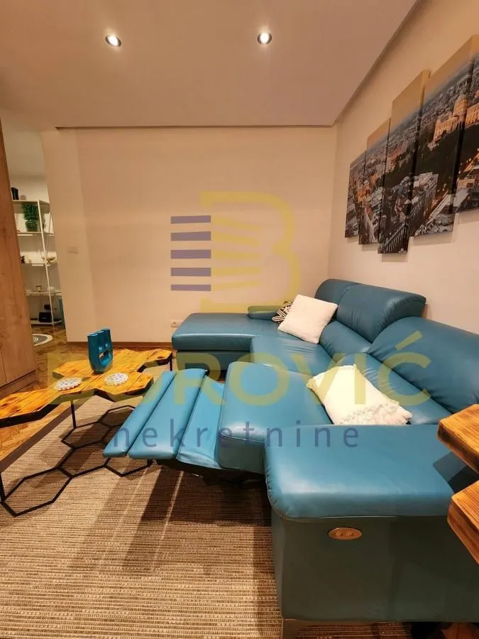 Rent, two bedroom apartment, 55m², Novi Beograd Blok 60, Novi Beograd Sve Podlokacije