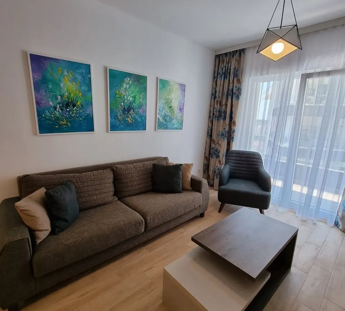 Rent, one bedroom apartment, 46m², Budva okolina, Budva