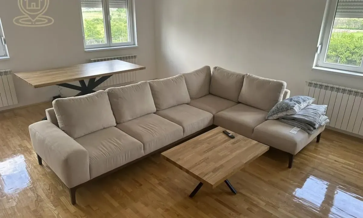 Prodaja, četvorosoban stan, 108m², Pantelej, Niš