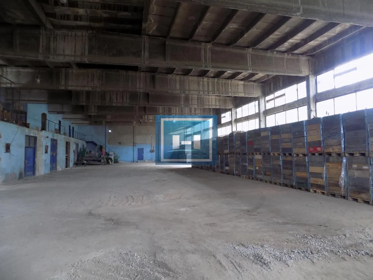 Sale, office space, 1180m², Žabare, Paraćin