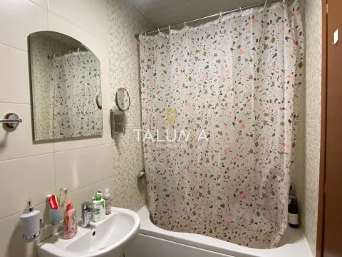 Izdavanje, garsonjera, 33m², City Kvart, Podgorica - image 4