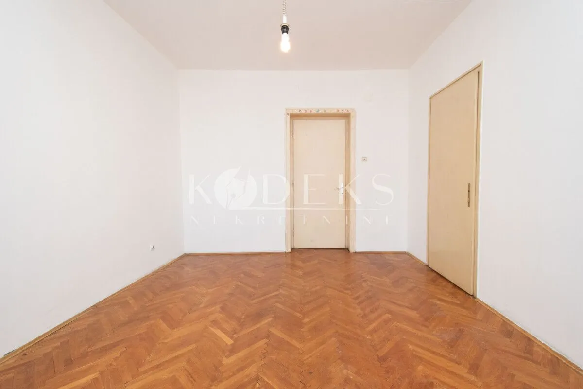 Prodaja, dvosoban stan, 76m², Centar, Podgorica