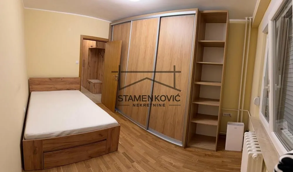 Izdavanje, dvosoban stan, 57m², Sajam, Novi Sad Sve Podlokacije