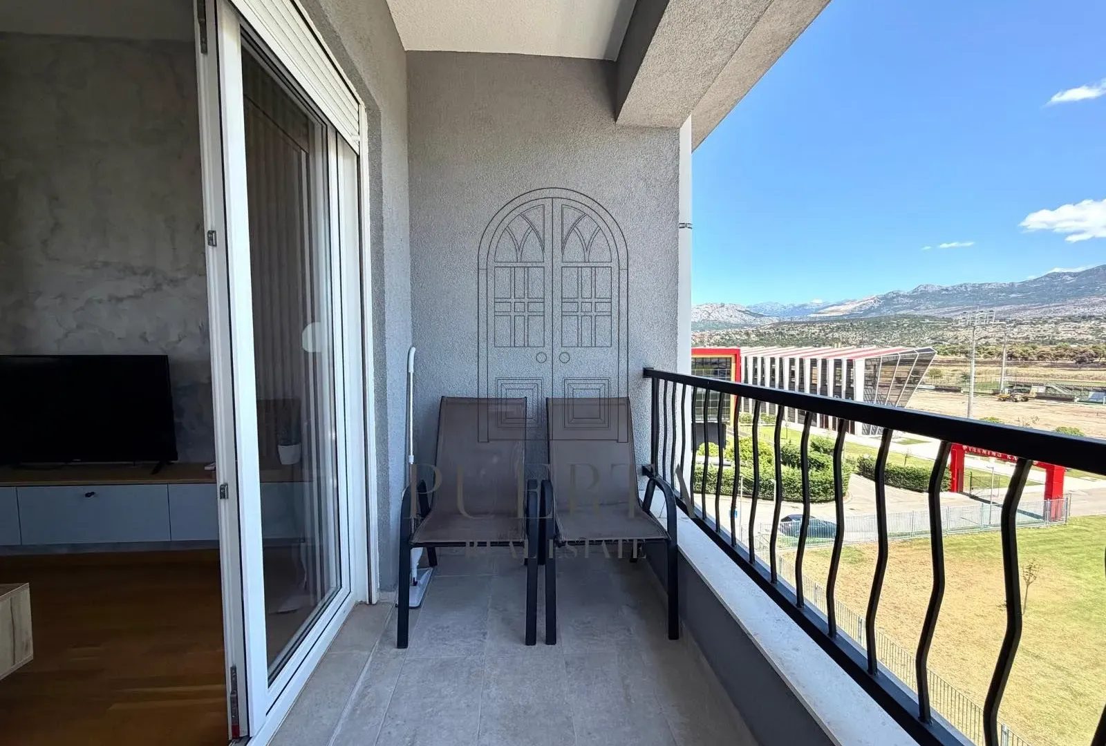 Rent, studio apartment, 27m², Stari Aerodrom, Podgorica