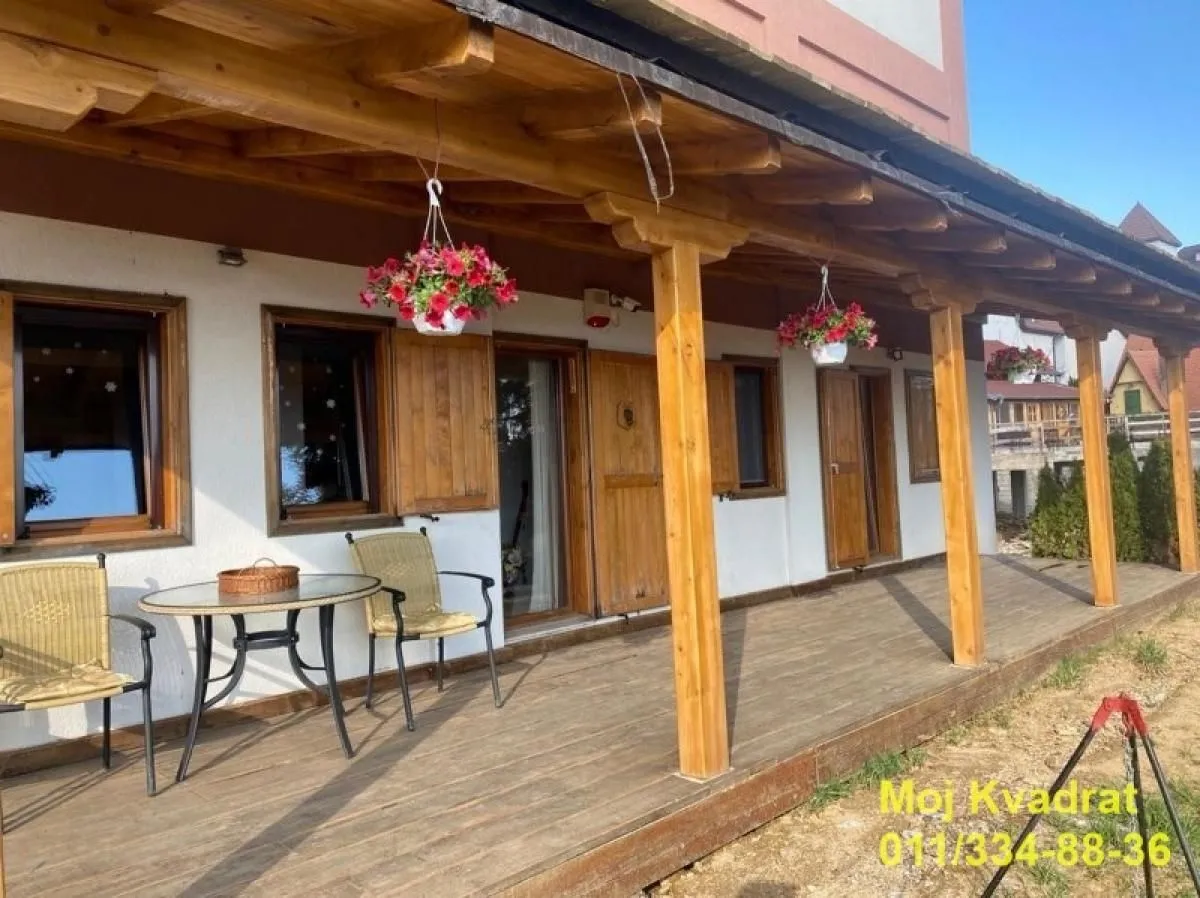 Prodaja, trosoban stan, 98m², Kraljevi Čardaci, Kopaonik
