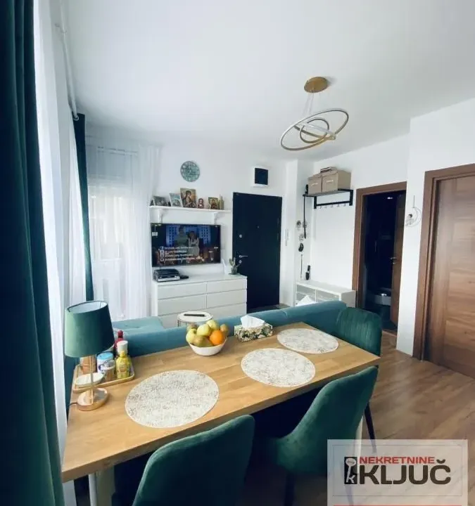 Prodaja, jednosoban stan, 30m², Veternik, Novi Sad Sve Podlokacije