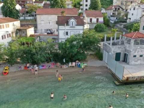 Prodaja, kuća, 149m², Donji Stoliv, Kotor