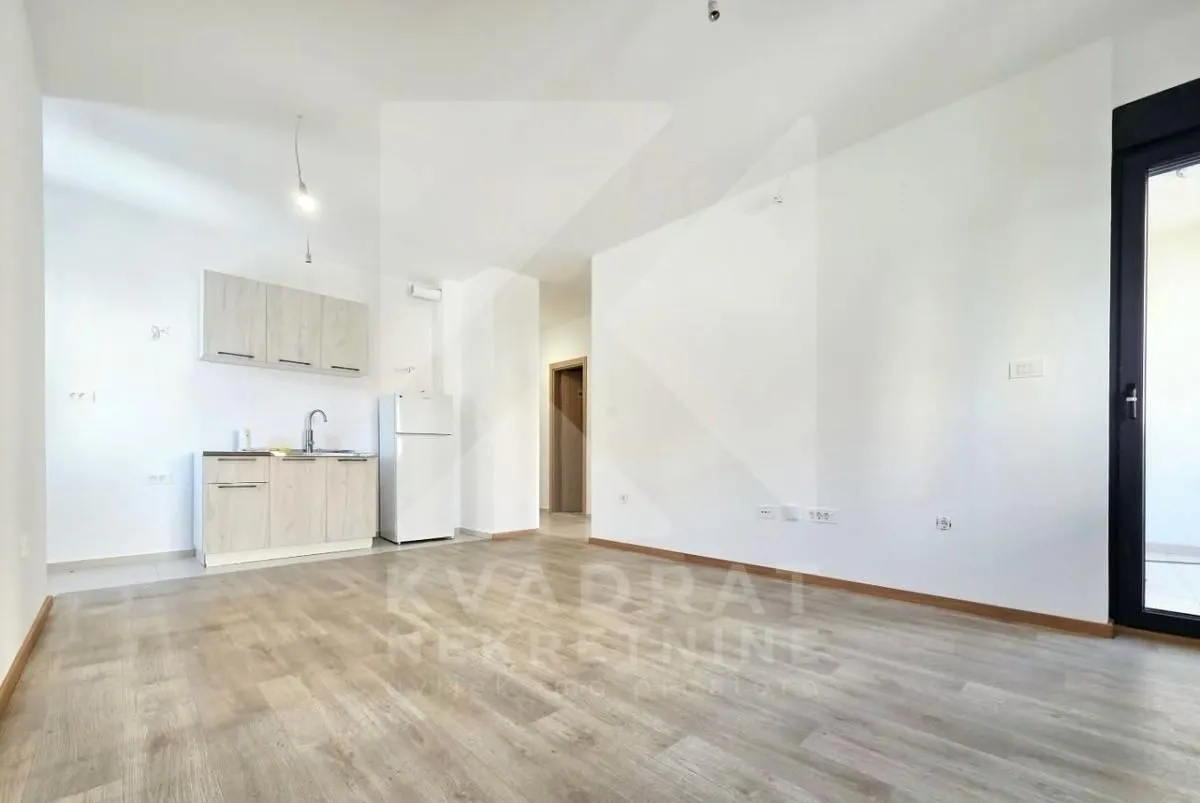 Rent, office space, 53m², City Kvart, Podgorica