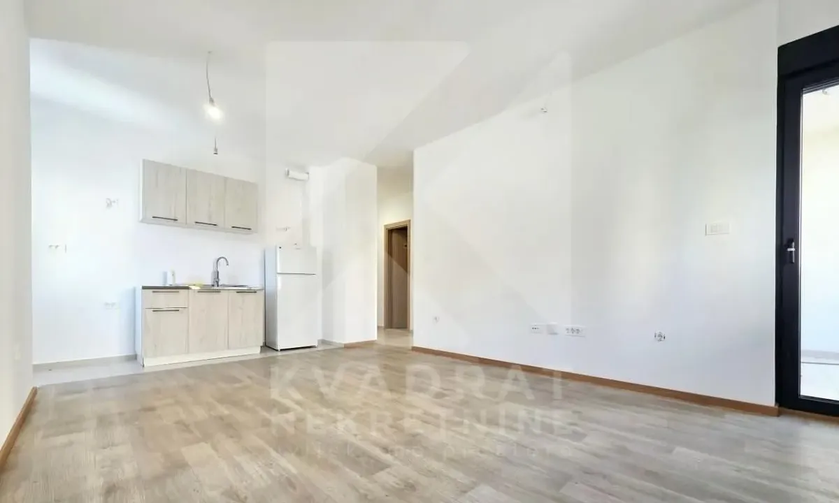 Izdavanje, poslovni prostor, 53m², City Kvart, Podgorica