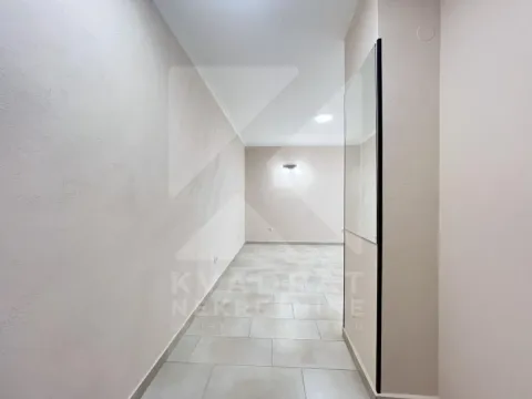 Rent, office space, 47m², Stari Aerodrom, Podgorica - image 7