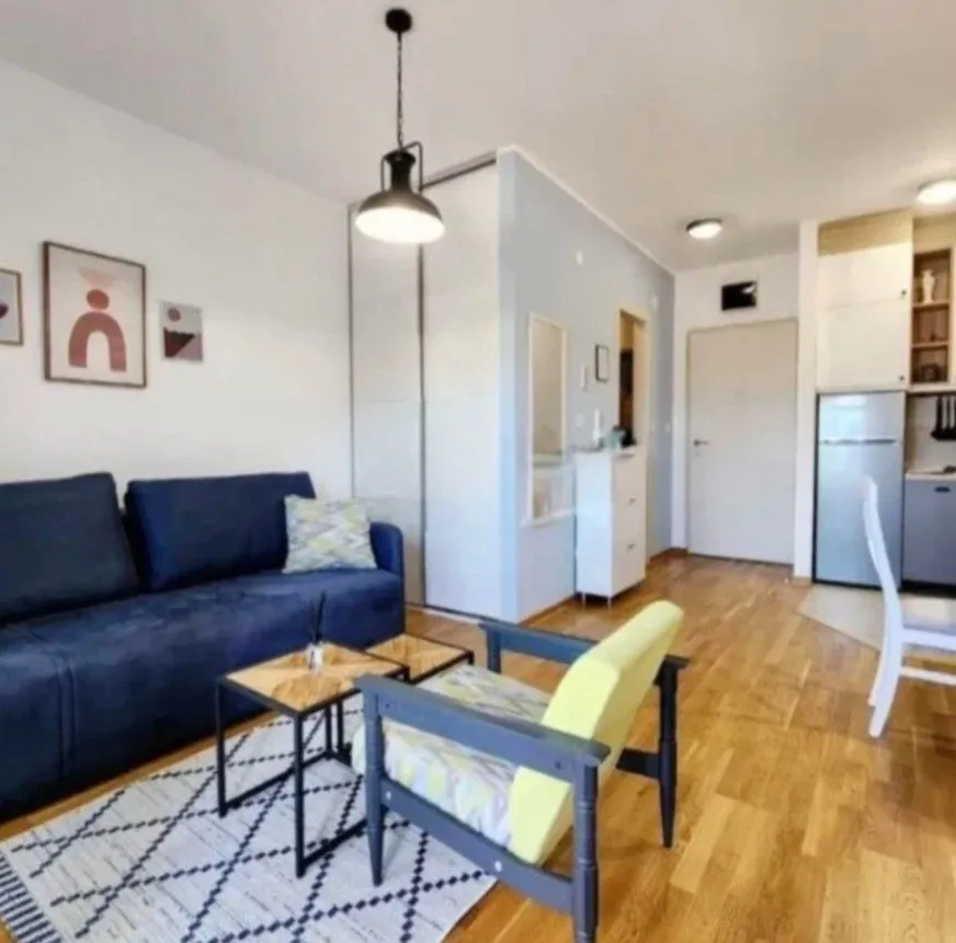 Izdavanje, garsonjera, 34m2, City Kvart, Podgorica