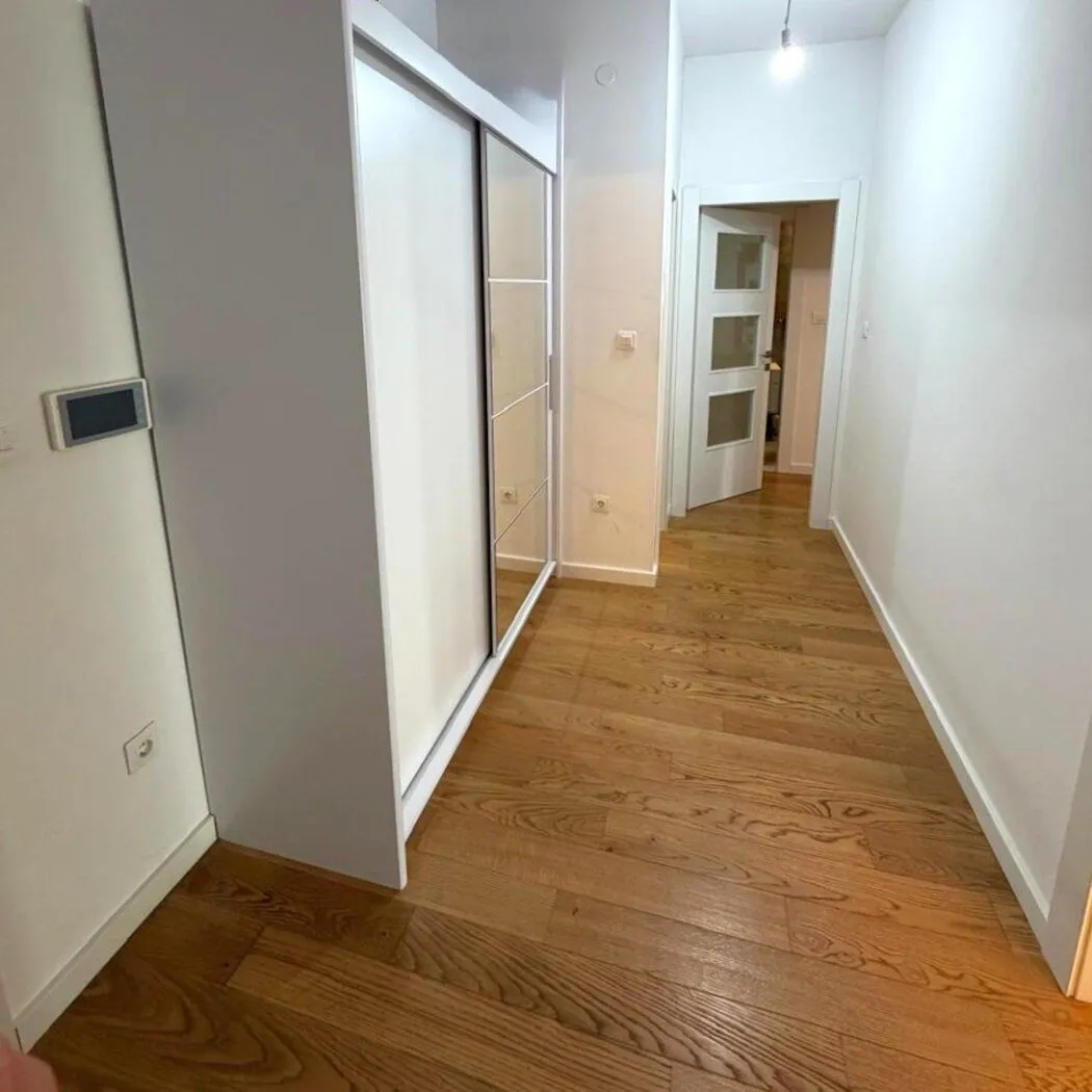 Prodaja, stan, 78m², Vezirov Most, Podgorica